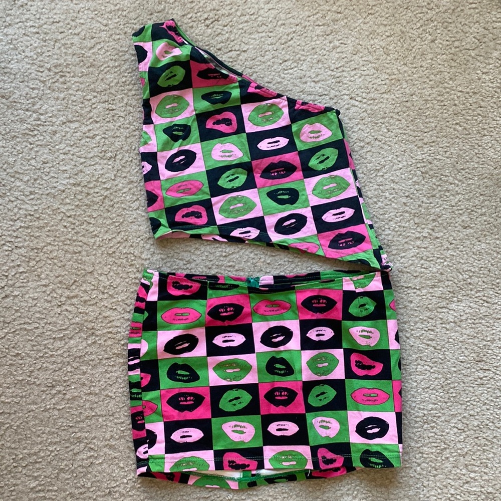Motel Rocks One Shoulder Set!!